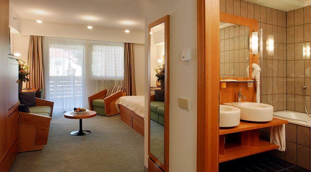 Hotel Krone - Eat, Drink, Stay Μπρεσανόνε Εξωτερικό φωτογραφία