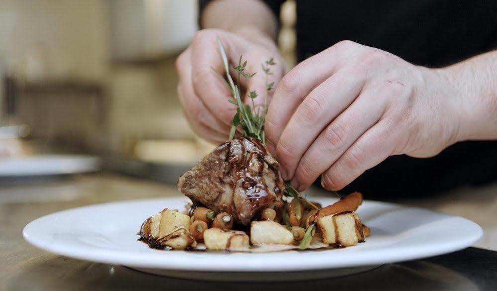 Hotel Krone - Eat, Drink, Stay Μπρεσανόνε Εξωτερικό φωτογραφία
